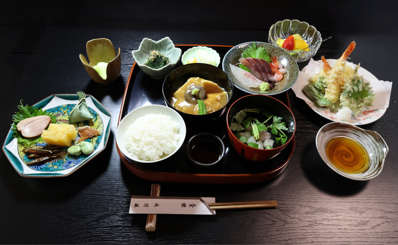 季節の懐石 雅